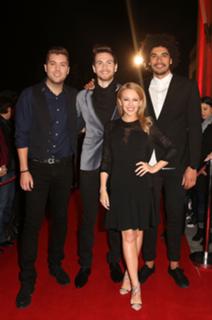 Kylie Minogue feet photo thumbnail