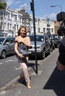 Kylie Minogue feet photo thumbnail