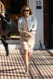 Kylie Minogue feet photo thumbnail
