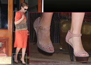 Kylie Minogue feet photo thumbnail