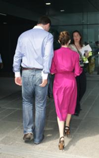 Kylie Minogue feet photo thumbnail