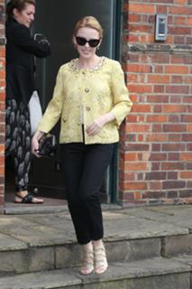 Kylie Minogue feet photo thumbnail