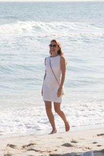 Kylie Minogue feet photo thumbnail