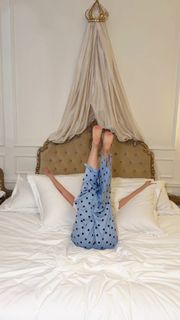 Kylie Minogue feet photo 5