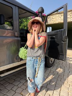 Kylie Minogue feet photo 2