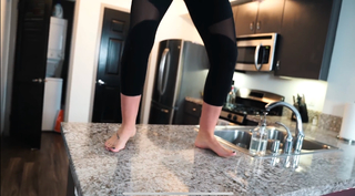 Kylie Rae feet photo 8