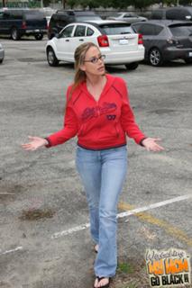 Kylie Worthy feet photo 6