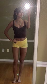 Kylin Milan feet photo 9