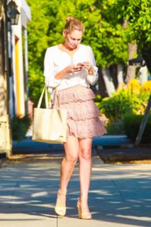 Kym Johnson Herjavec feet photo 8