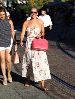 Kym Johnson Herjavec feet photo 6