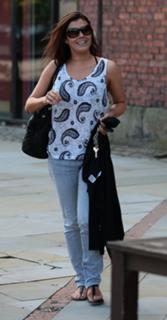 Kym Marsh feet photo thumbnail