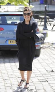 Kym Marsh feet photo thumbnail