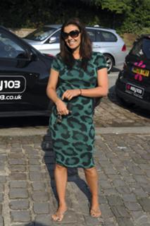 Kym Marsh feet photo thumbnail