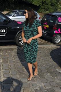 Kym Marsh feet photo thumbnail