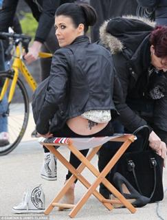 Kym Marsh feet photo thumbnail