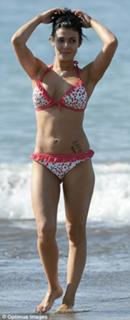 Kym Marsh feet photo thumbnail