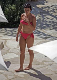 Kym Marsh feet photo thumbnail