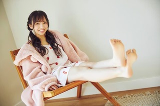 Kyoko Saito feet photo 17
