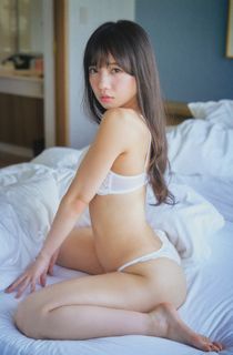 Kyoko Saito feet photo 1