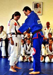 Kyra Gracie feet photo 12