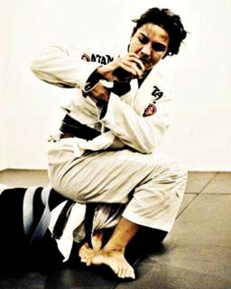 Kyra Gracie feet photo 9