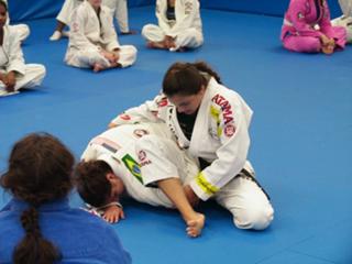 Kyra Gracie feet photo 14