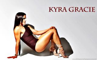 Kyra Gracie feet photo 4