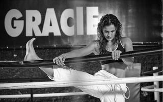 Kyra Gracie feet photo 15