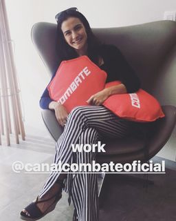 Kyra Gracie feet photo 7