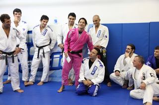 Kyra Gracie feet photo 5
