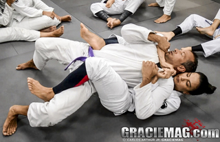 Kyra Gracie feet photo 16