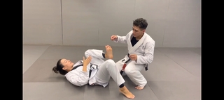 Kyra Gracie feet photo 9