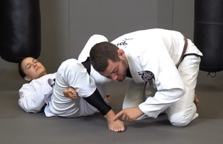 Kyra Gracie feet photo 19