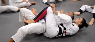 Kyra Gracie feet photo 12
