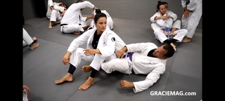 Kyra Gracie feet photo 9
