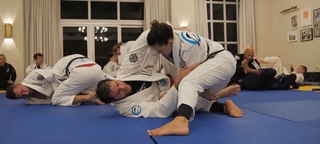 Kyra Gracie feet photo 3