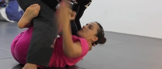 Kyra Gracie feet photo 6
