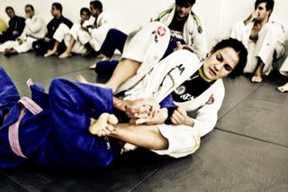 Kyra Gracie feet photo 9
