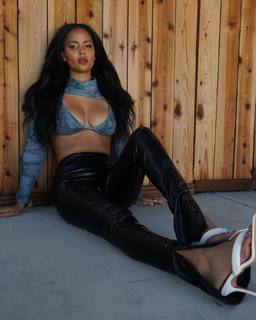 Kyra Green feet photo 9