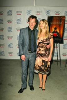 Kyra Sedgwick feet photo thumbnail