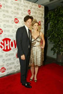 Kyra Sedgwick feet photo thumbnail