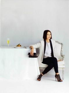 Kyôko Koizumi feet photo 3