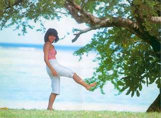 Kyôko Koizumi feet photo 10
