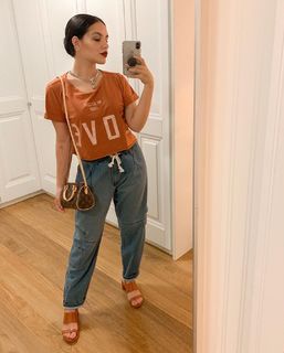 Kéfera Buchmann feet photo thumbnail