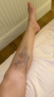 Kéfera Buchmann feet photo thumbnail