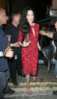 L'Wren Scott feet photo 4