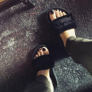 La'Myia Good feet photo 12
