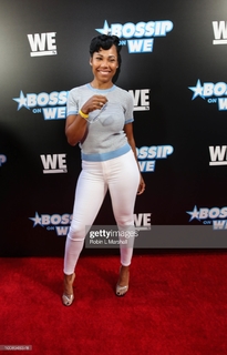 La'Myia Good feet photo 5