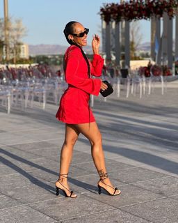 La'Myia Good feet photo 13