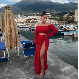 La La Anthony feet photo thumbnail